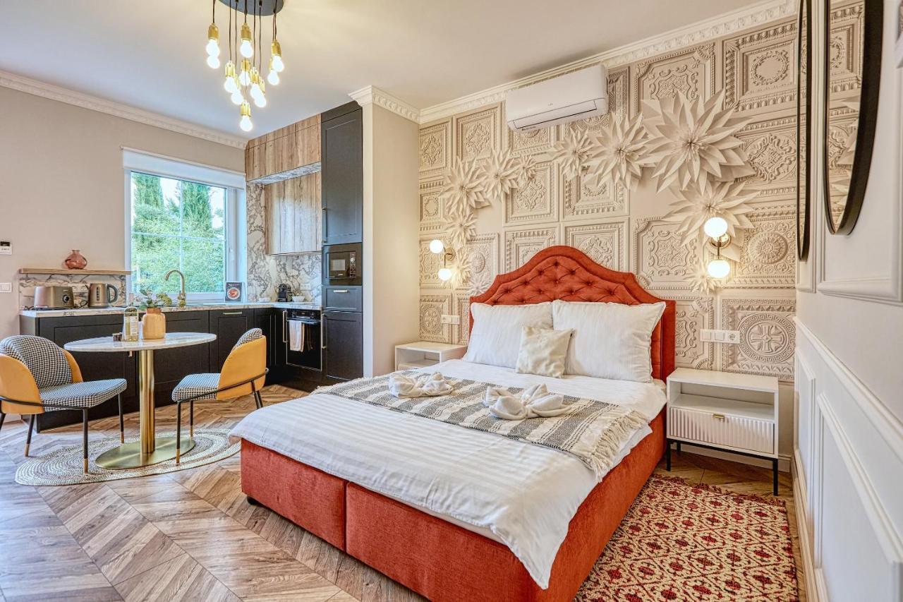 The Doors Luxury Apartment Mosonmagyaróvár エクステリア 写真