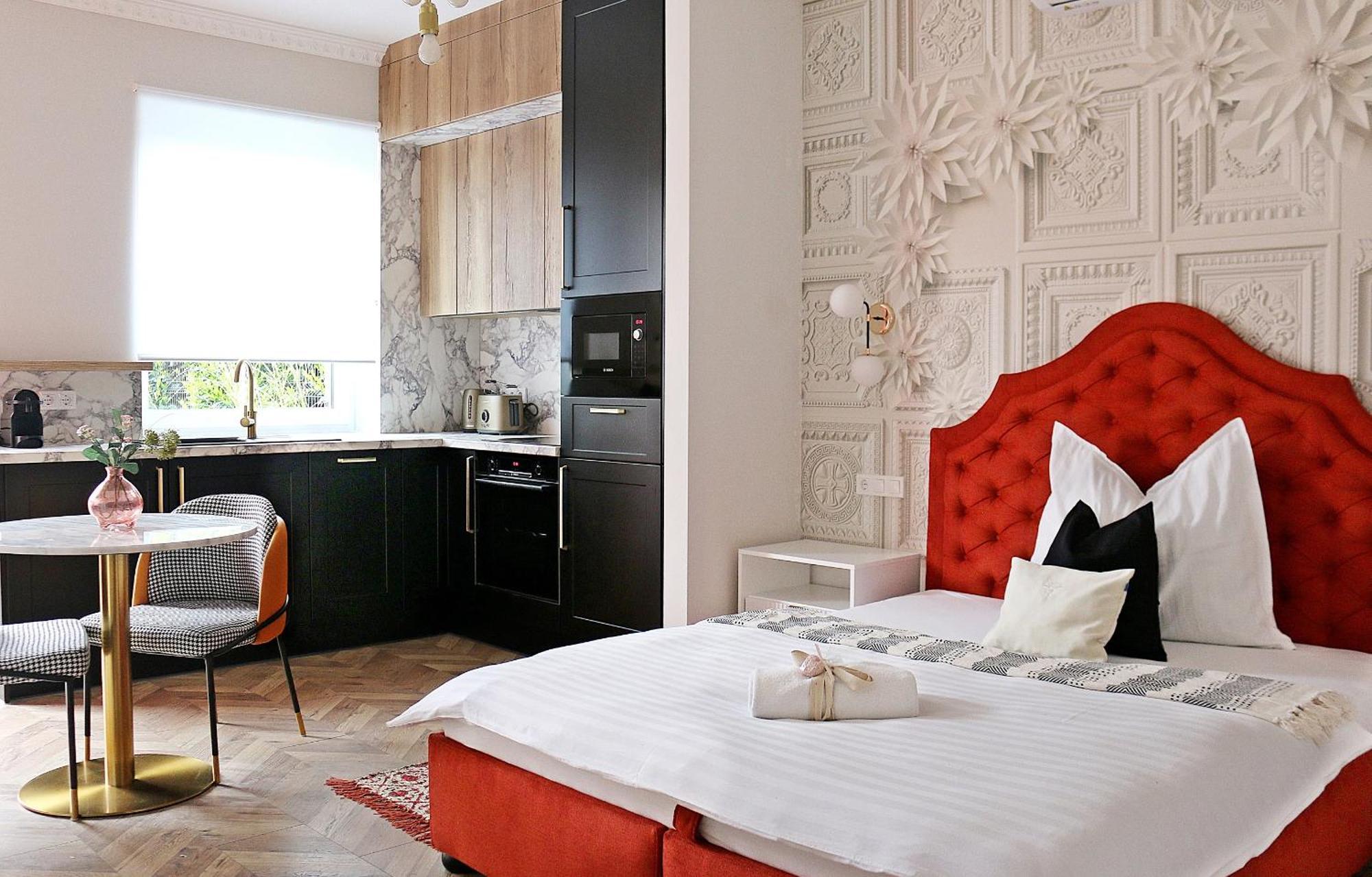 The Doors Luxury Apartment Mosonmagyaróvár エクステリア 写真