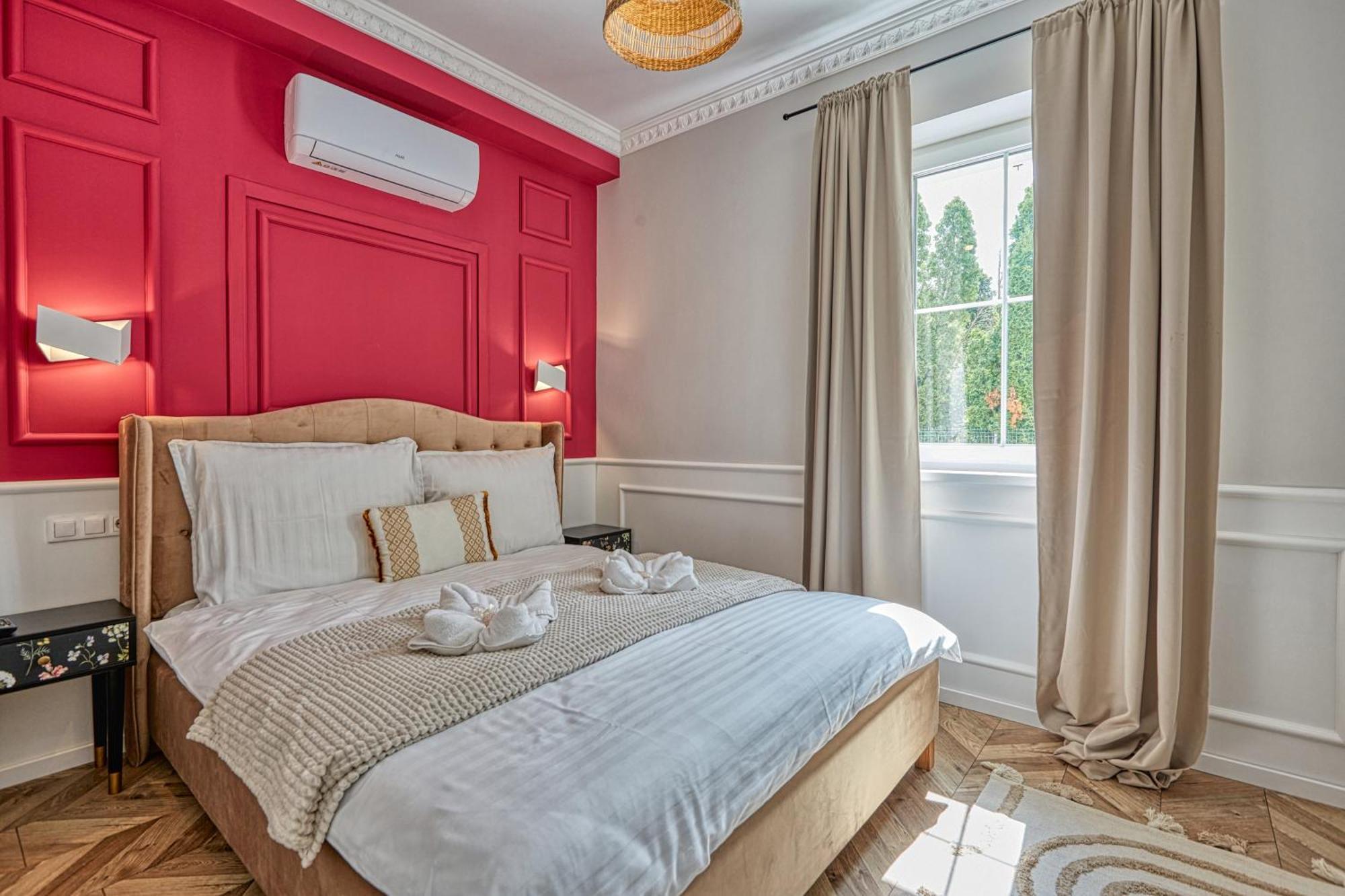 The Doors Luxury Apartment Mosonmagyaróvár エクステリア 写真